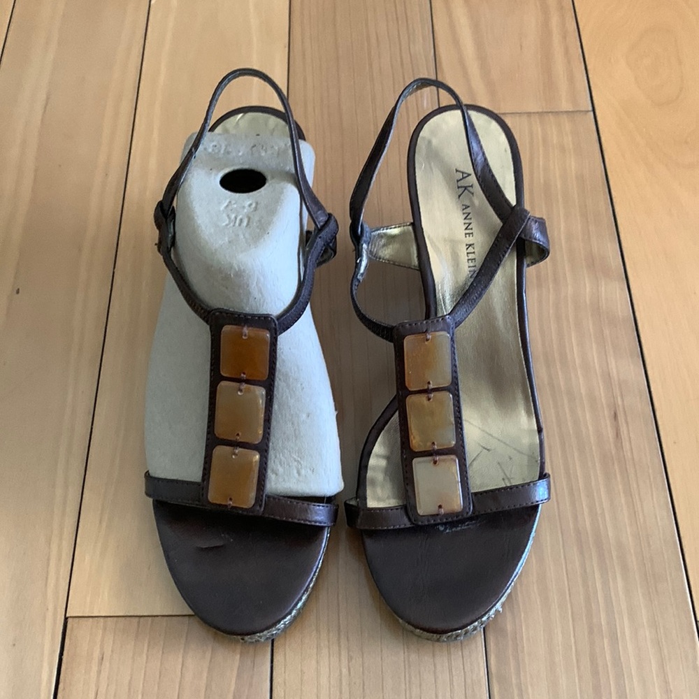 ANN Klein AKSWEETHEART wedge sandals size 8 , copper color.
